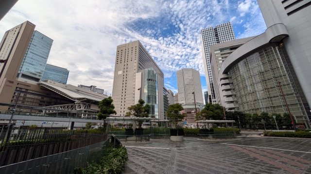 大阪駅周辺ビル群